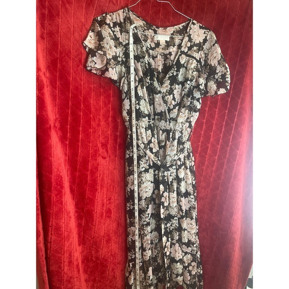 Dress - Picture 5 of 5